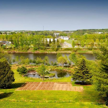 Hebergement "La Maison En Bois Rond" Sainte-Marie ภายนอก รูปภาพ