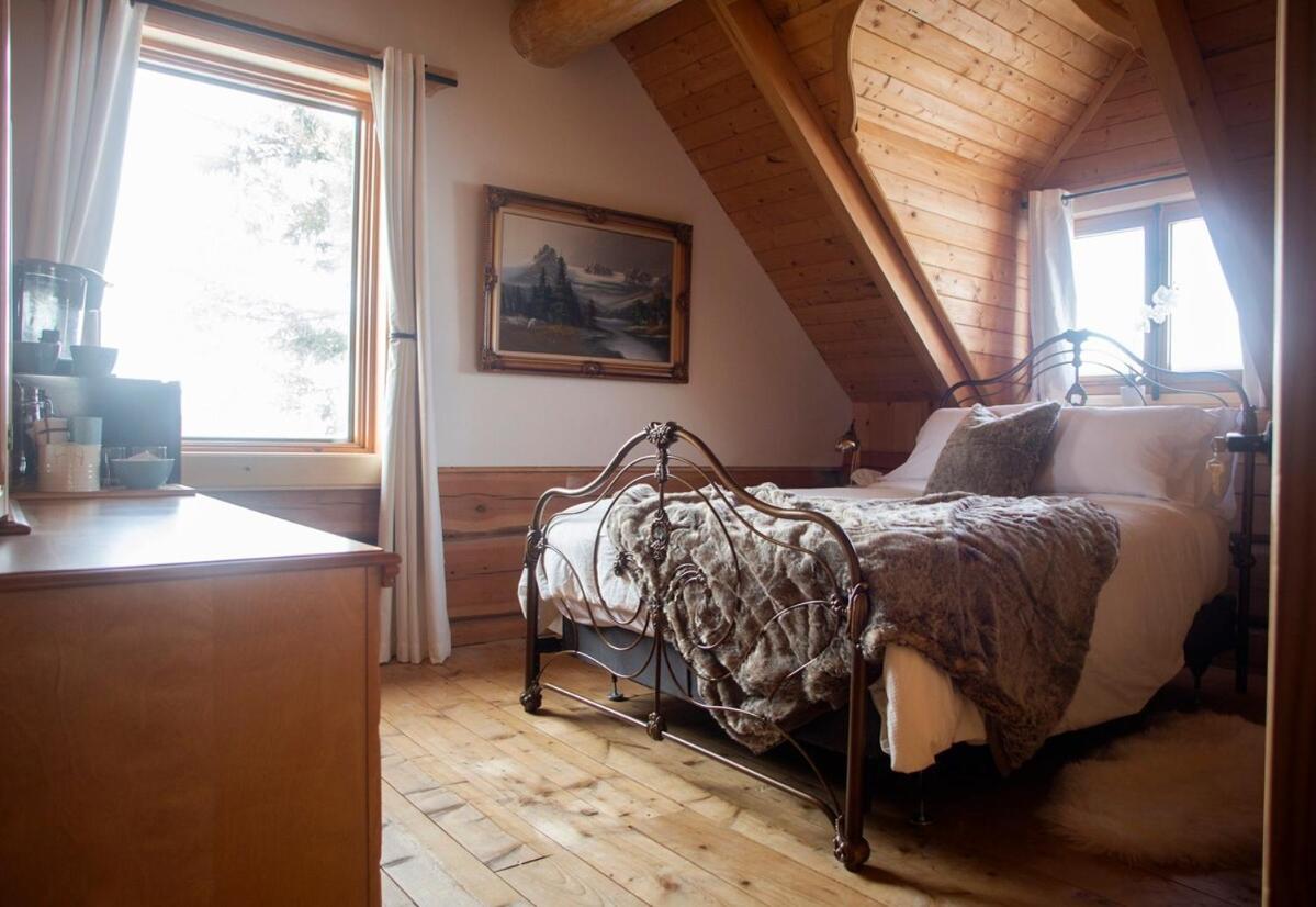 Hebergement "La Maison En Bois Rond" Sainte-Marie ห้อง รูปภาพ